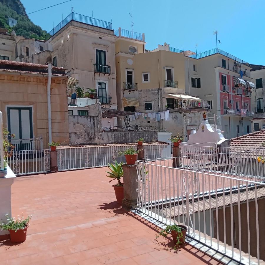 The Bench House Amalfi Apartment Bagian luar foto